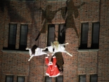 2014-12-14-53-potsdamer-platz-vertical-dance-weihnachtsmann-show